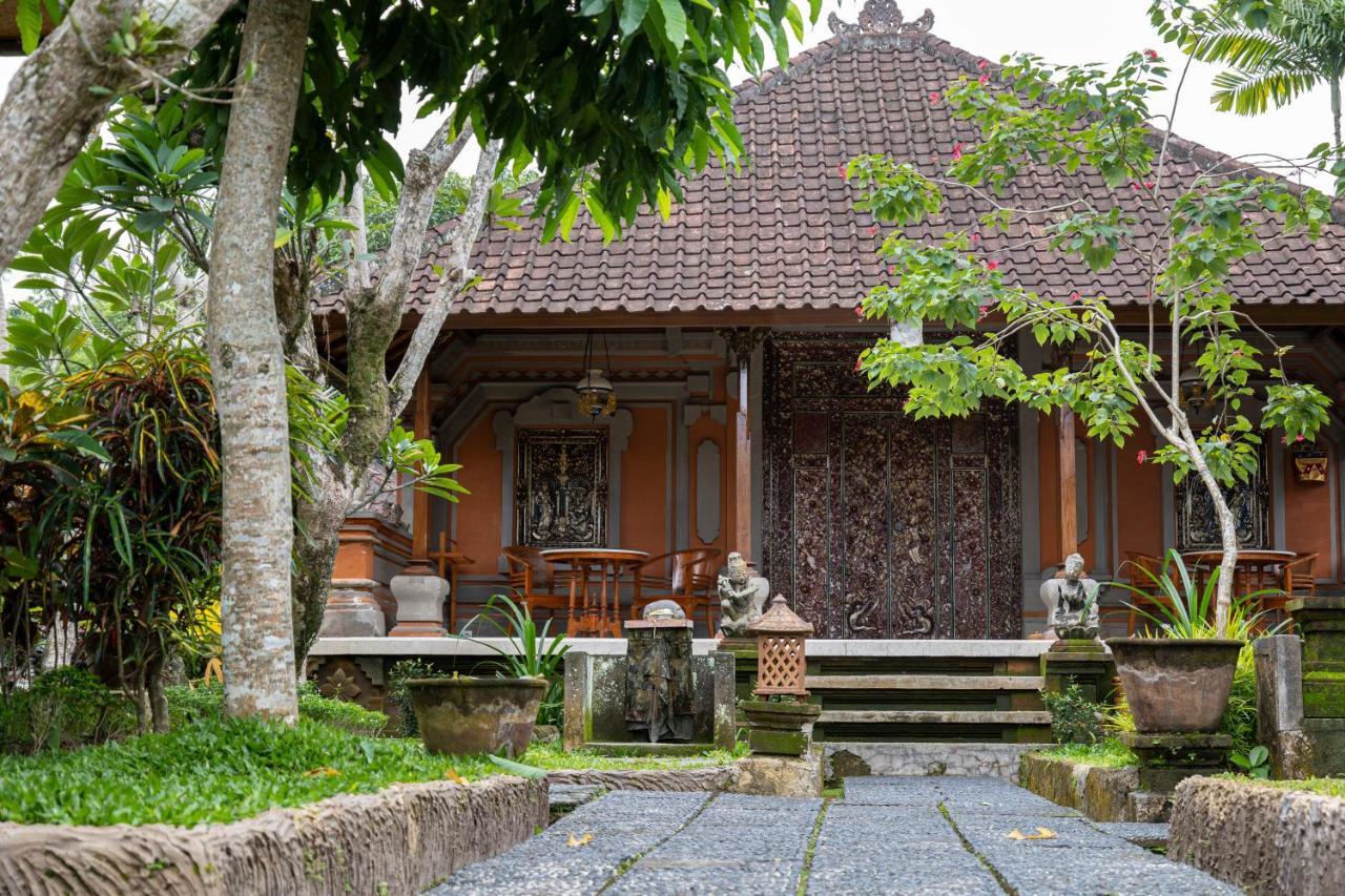 Puri Saraswati Dijiwa Ubud Exterior photo