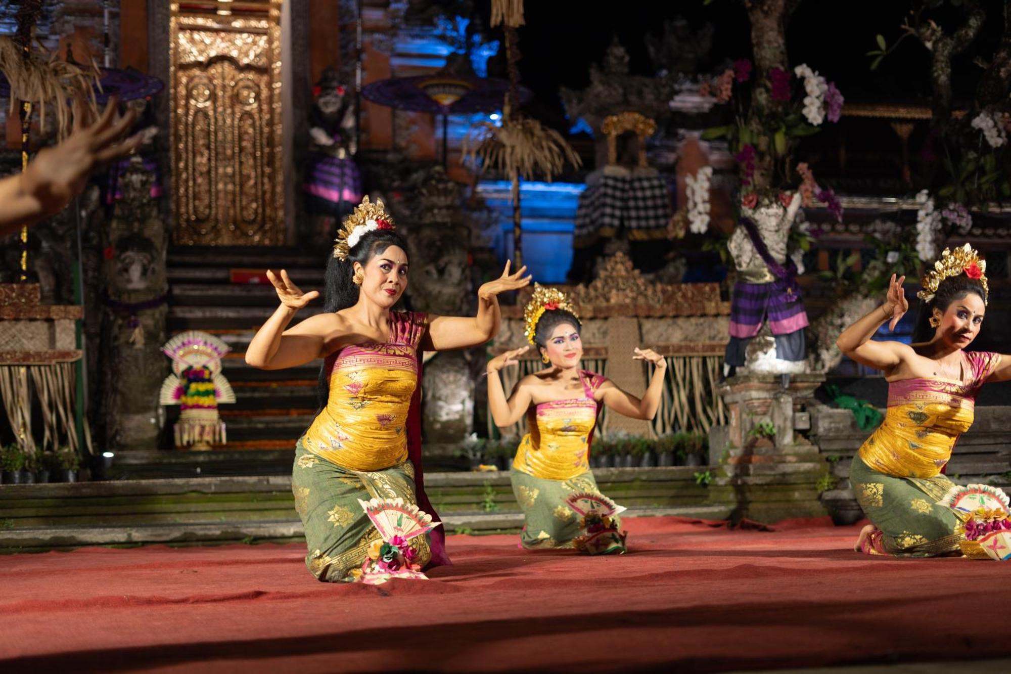 Puri Saraswati Dijiwa Ubud Exterior photo